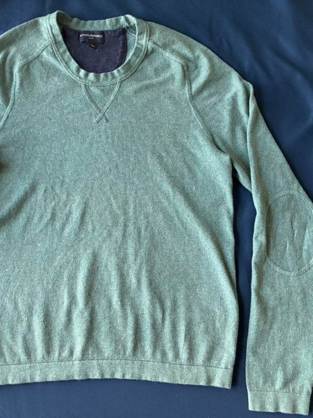 Banana Republic Men's Green Jumper